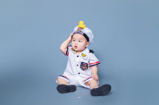 抚州宝宝老摇头怎么回事